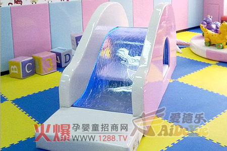 �۵�ˮ������׌���ӂ�����ˣ�бM�혷Ȥ