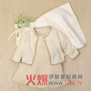 cofucu�r(sh��)��Ů�����b �ɐ�(��i)�֕r(sh��)��