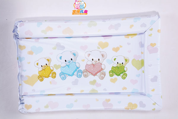 寶貝兒女白色溫馨尿布墊