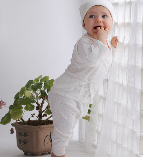 藕糖氏yinge內(nèi)衣