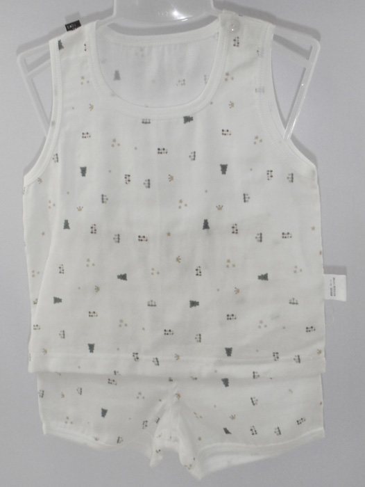 娃愛(ài)的蓓蓓無(wú)袖內(nèi)衣套裝