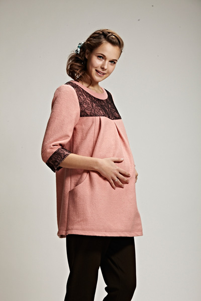 添茜粉紅半袖yunf服