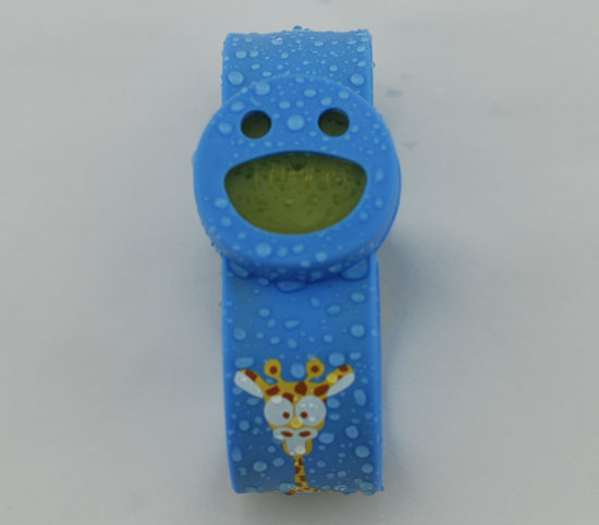 BUGOUT笑臉啪啪圈驅(qū)蚊手環(huán)藍(lán)色