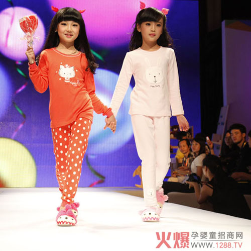 �옷�Ǳ���ͯ��(n��i)�´�����Ʒȫ������