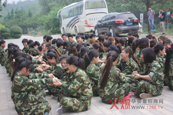 ����·��һ����