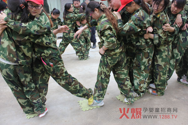 ���l(f��)���X������ֱǰ