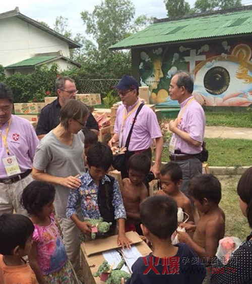 ��l(f��)���Ȇ��Ӑ��Ļ�ӡ�����կ��Ժ��΢Ц