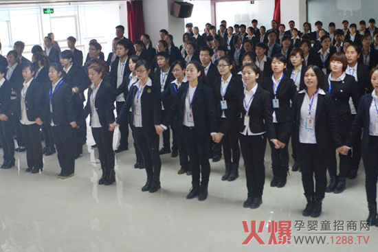 ���P(y��ng)���ϵĈF(tu��n)�(du��)