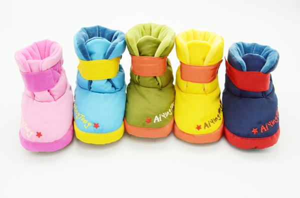 ��(��i)��ͯ��ˮ��Ͳ�ӽq��ůЬѩ��ѥ