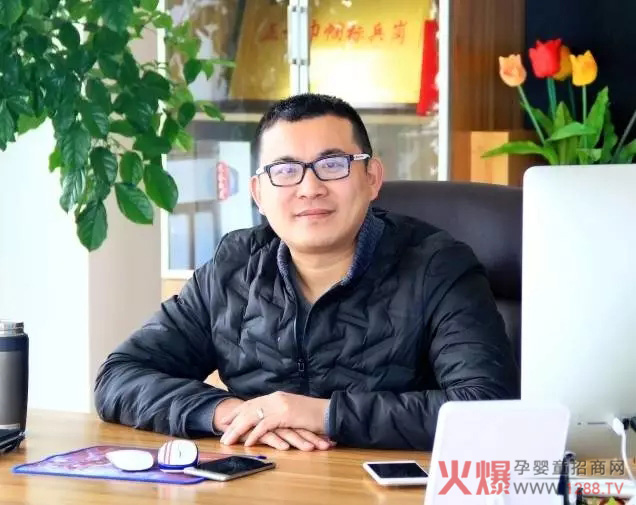 ���K����ͨ���S������cĸ���ИI(y��)���R����֪������