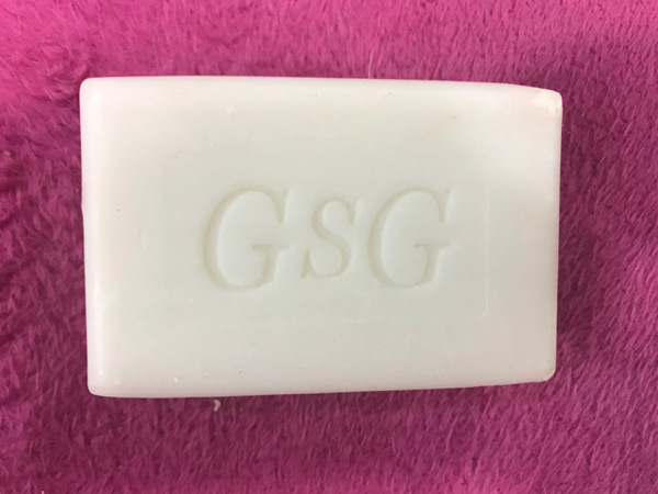 果果森yinge柔護(hù)洗衣皂產(chǎn)品.jpg 果果森yinge柔護(hù)洗衣皂產(chǎn)品.jpg