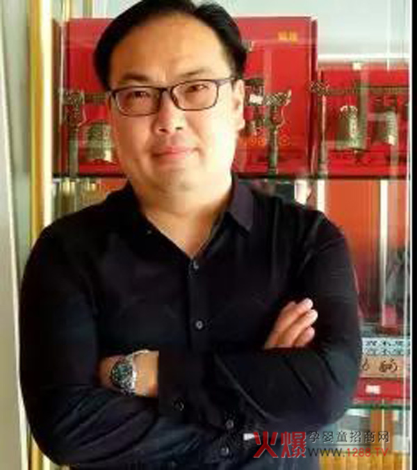 12���(ji��n)��������������Ϻ����׽��ܱ���ĸ��Ʒ�Ƶİl(f��)չ֮������������ĸ�����۷��(hu��)����վ!