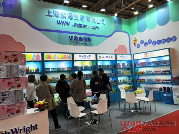 ���ˡ�ʷ��˹�R�ص�Ʒ�����ྩ��չ ������ζС��ʳ��(sh��)��Ȧ��