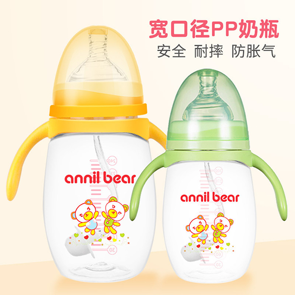  ����С�܌��ڏ�PP��ƿ