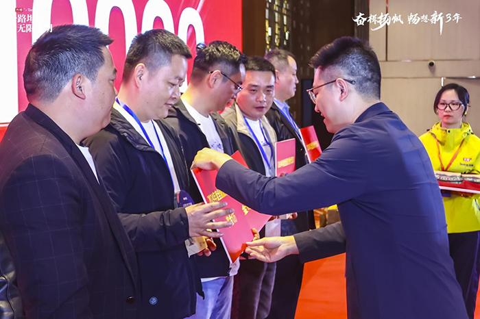 ������(y��u)ȫ�������̴��(hu��)�A�M�e�� (10).jpg