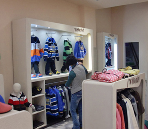 ������ͯ�b�K���T(m��n)��չʾ