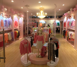 ��ɯͯ�b����չʾ������