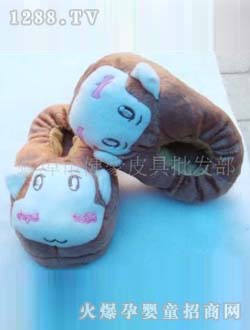 ������ɫ��ͯ����Ь