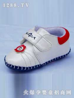 Сʯ�^��ɫ�������eЬ