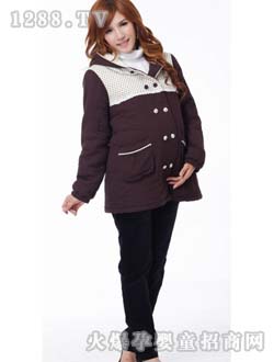 �r��С������ɫ����yunf�b