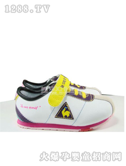 �ص�С�ݰ�ɫ�\(y��n)��(d��ng)Ь