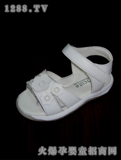 �ɿ�؈��ɫ��Ь