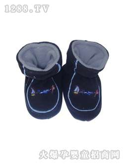 һ�����{ɫ�W(xu��)��Ь