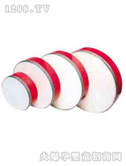 ��֮�ك�ͯ��(l��)����ɫ�ֹ�