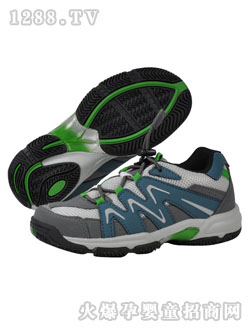 ����ʿ���{(l��n)Сͯ�\�����eЬ