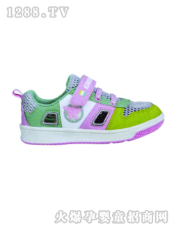 С�������ļ�ͯ��Ь