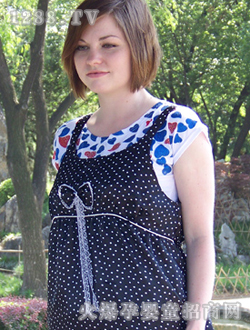 ����{(l��n)ɫ���c(di��n)yunf�R��