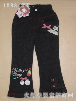 �٘��Ⱥ�ɫŮͯ�L(zh��ng)ѝ