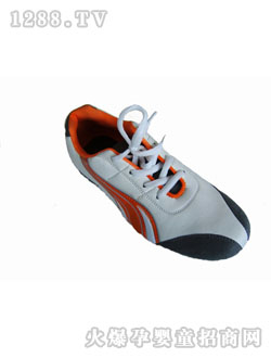 ���ǰ�ɫ�\(y��n)��Ь