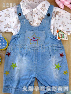 ��ͯ�{�{ɫţ�ж�ѝ