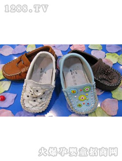 �Ϙ���ͯЬ�����L(f��ng)������Ь