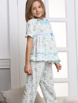 VIV&LUL�ɐۻ��̓�(n��i)��