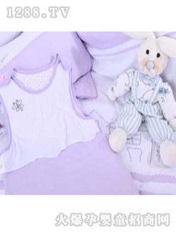 ����yinge��ɫ˯��