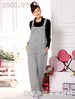 ��̩���ɫ����ѝyunf�b