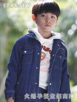 ͯ���{���{ɫ��ͯţ������