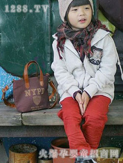 QQ寶貝時尚女童冬裝