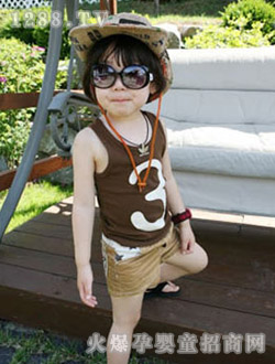 ��â����ɫ���b