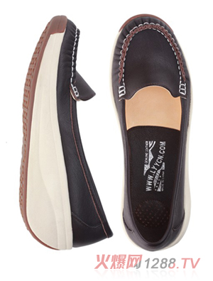 ������yunfɢ��Ь�ɫ