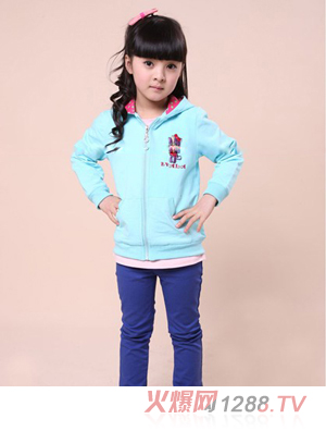 ��������ͯ��ñ��ɫ����_��