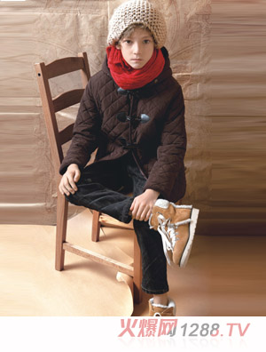 �r��С�~�r�ж��b