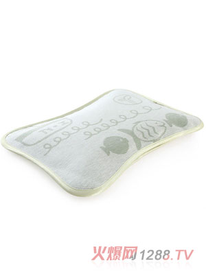 �r��С�~͸��yinge��