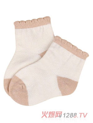 ɣ��С�ܼ�ɫ�h(hu��n)���ЙC(j��)�m