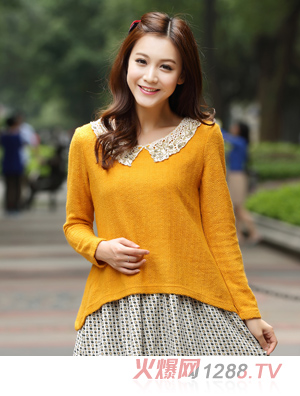 �ƾd���b�Sɫ�����