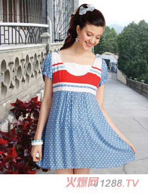 ����n�����{(l��n)ɫ�c�cyunfȹ