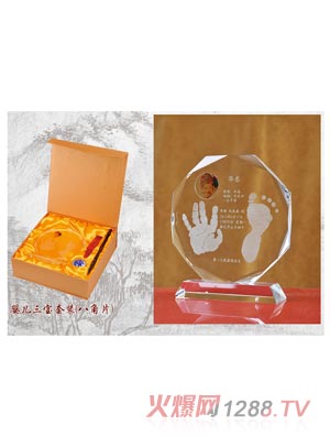 ������yinge�������b�������m�˽�Ƭ��