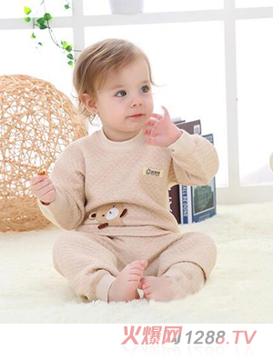 ������yinge���2015�ﶬ��Ʒ�ӽzϵ�м�ۃ���